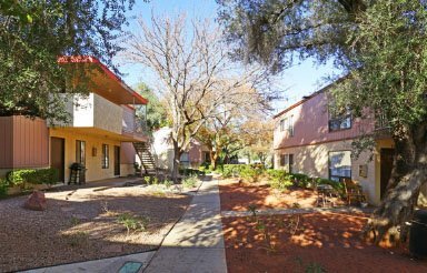 Building Photo - 4441 Escondido St