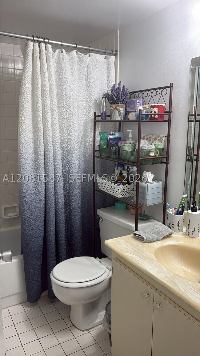 Building Photo - 13455 SW 9th Ct