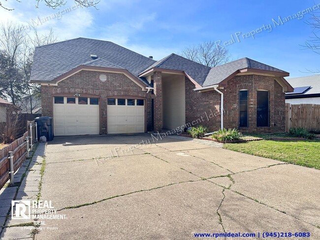 Building Photo - 1422 Beckwith Dr