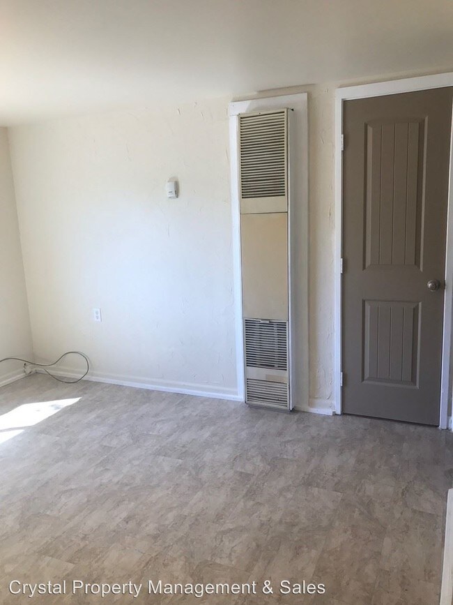 Foto del edificio - 144 Mel Rey Rd