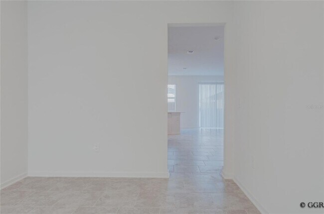 Foto del edificio - 3149 Laurent Loop