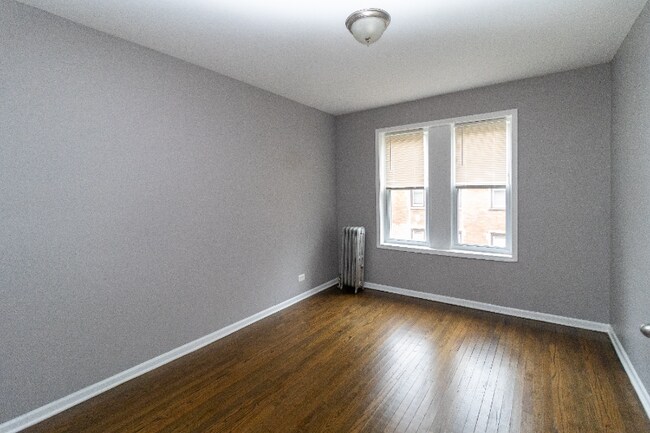 Building Photo - 7038 S Chappel Ave