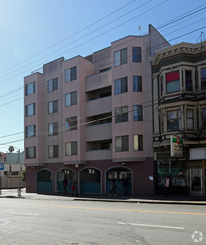 Foto del edificio - Dunleavy Plaza