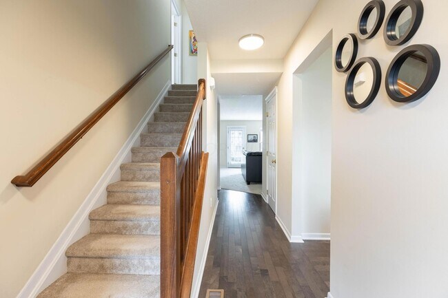 Building Photo - 5943 Wilderness Dr