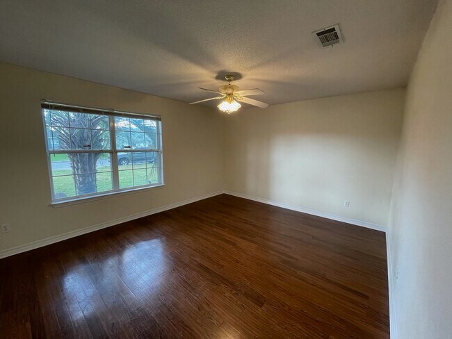 Foto del edificio - 1705 Beachside Dr