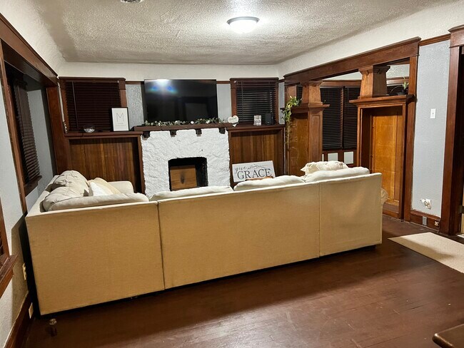 Living room - 2219 N Sherman Blvd