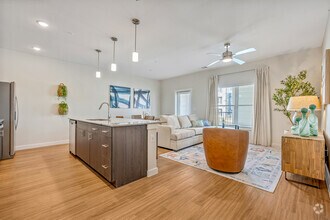 Building Photo - The Rivers at Five Points