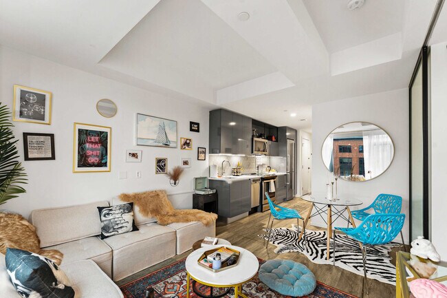 Foto del edificio - 300 Harrison Ave