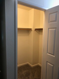 Foto del edificio - 2821 Mallard Ln
