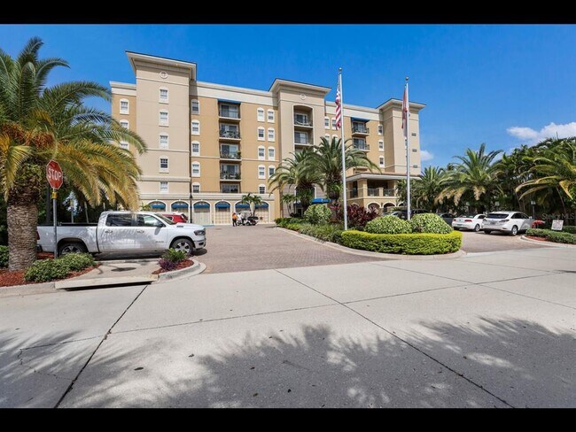 Foto del edificio - 1064 N Tamiami Trl