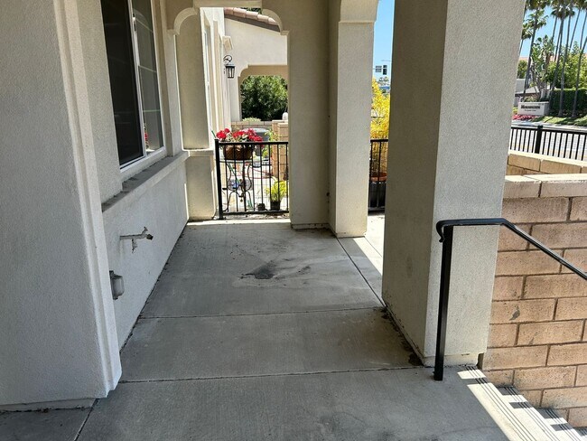 Building Photo - 880 ARLETTA WAY FULLERTON 92835  (3 BED / ...