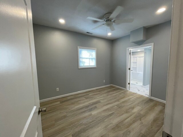 Foto del edificio - 515 Cherrington St