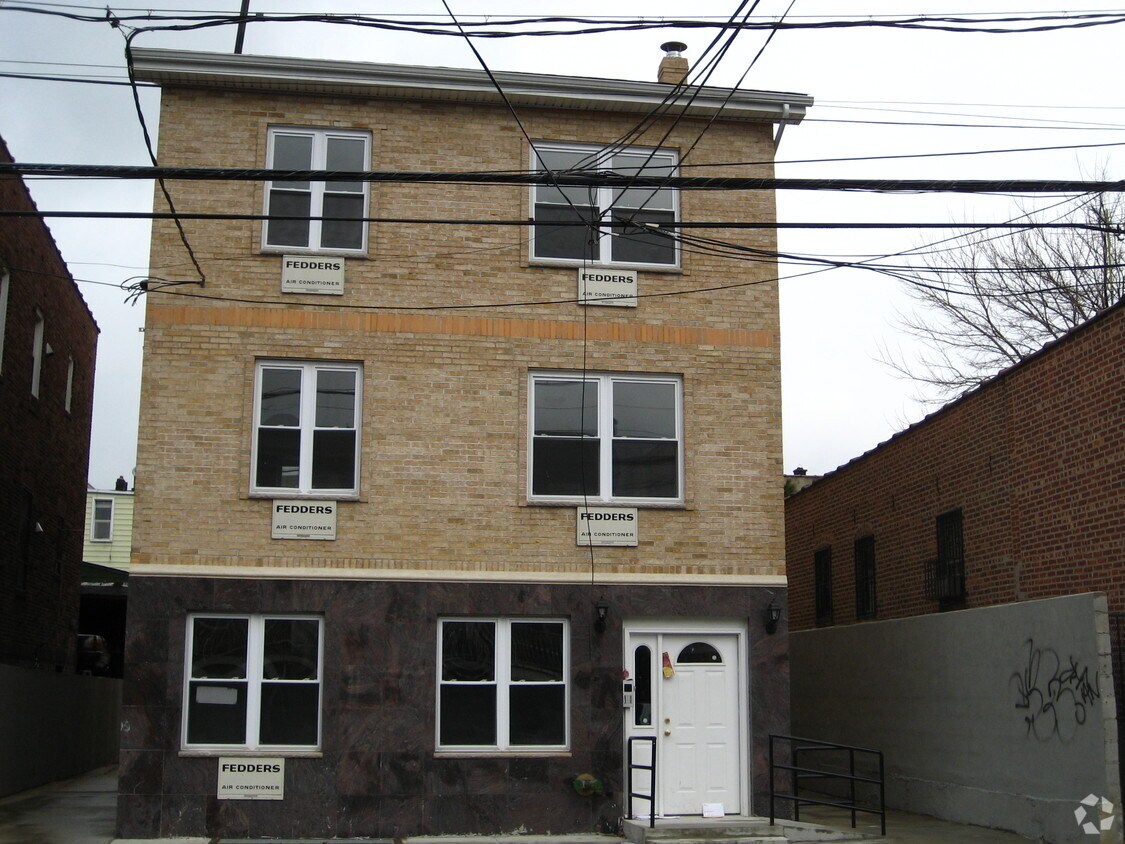 Primary Photo - 57-43 Penrod St