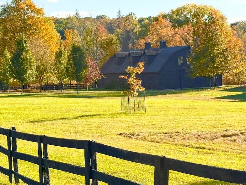 Foto principal - 55 Still Meadow Rd