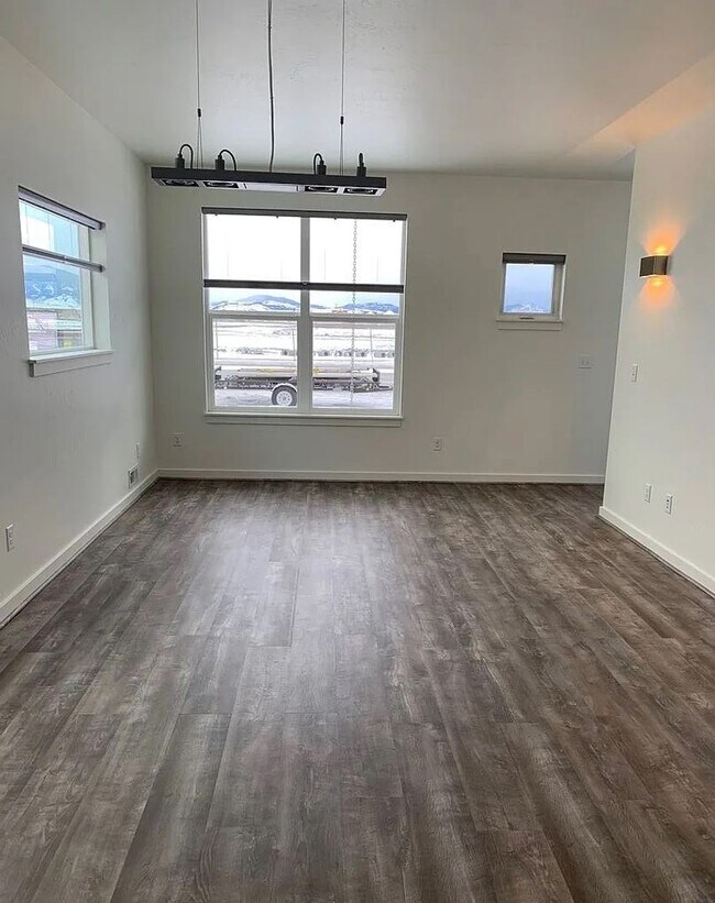Foto del edificio - 877-879 S Cottonwood Rd