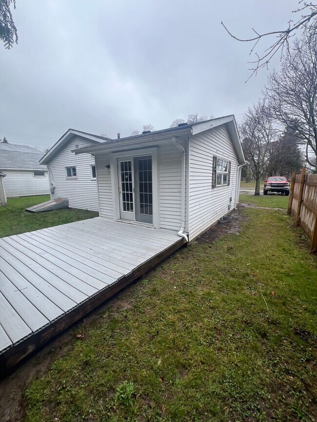 Building Photo - 2923 Haas Ave