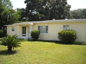 Building Photo - 404 Clairmont Dr