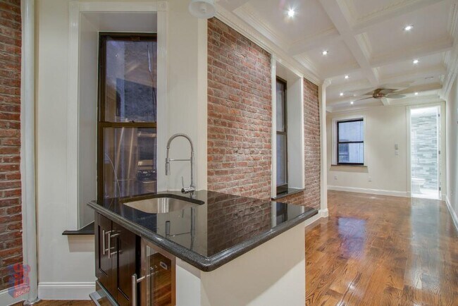 Photo - 72 W 108th St Apartment