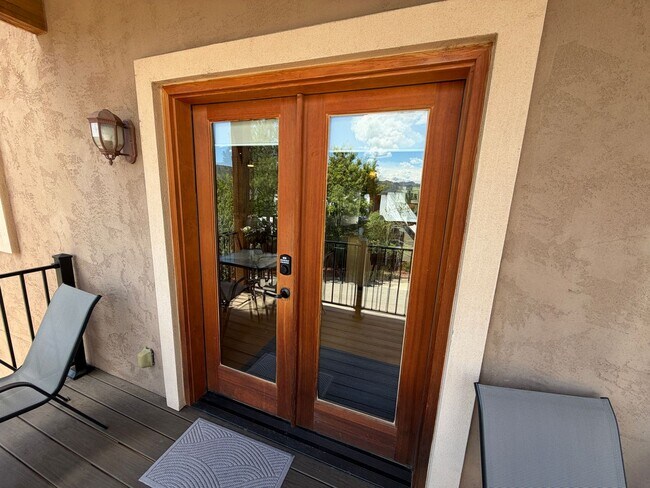 Building Photo - In Town Durango Retreat: Furnished 3 Bed/3 Bath with Mountain Trail Access, Flexible Lease Options