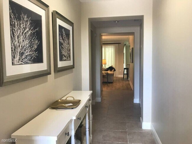 Foto del edificio - 1035 Sandpiper St