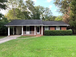 Building Photo - 850 Green Oak Terrace