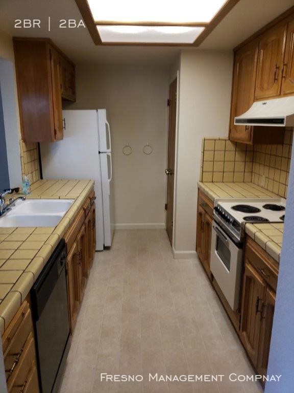 Foto del edificio - 2 bedroom in Fresno CA 93722