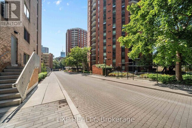 Building Photo - 77-1977 Maitland Pl