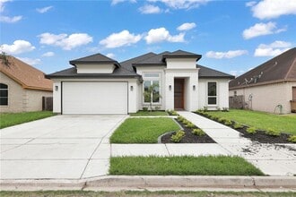 Building Photo - 1416 N Lookout Dr