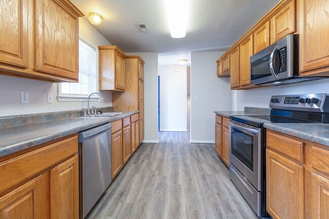 Foto del edificio - Single-Family Home in Black Oak Estates, Branson