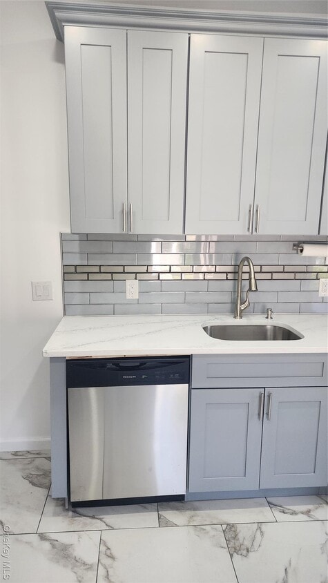 Foto principal - 38 Moulton Ave