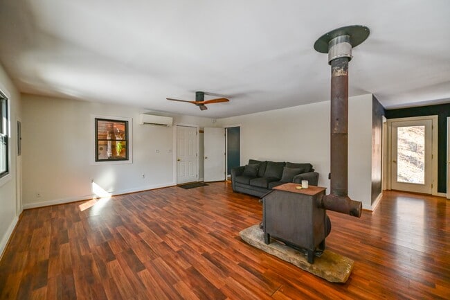 Building Photo - 12400 McDougal Rd