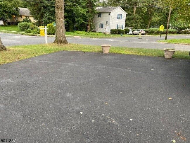 Foto del edificio - 105 Union Ave