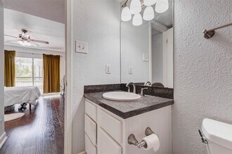 Building Photo - 4515 Briar Hollow Pl