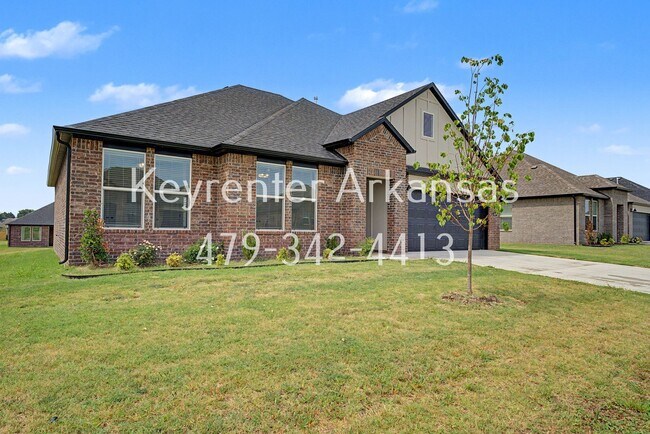 Foto del edificio - Modern 3-Bed Home with Open Layout & Premium Finishes – Ready Now