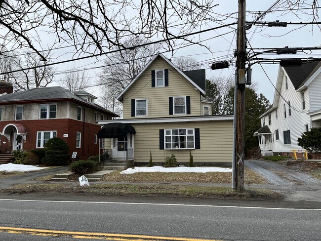 Foto del edificio - 412 Kenwood Ave
