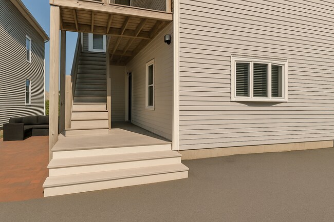 Su entrada principal a la Unidad 1 y terraza privada - 25 Essex St