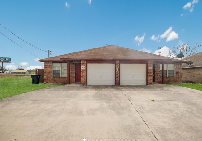 Foto del edificio - 1152 Misty Acres Dr