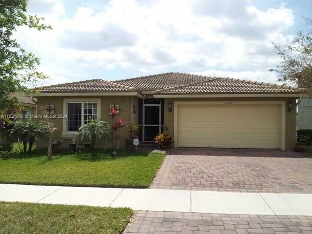 Primary Photo - 2157 Newport Isles Blvd