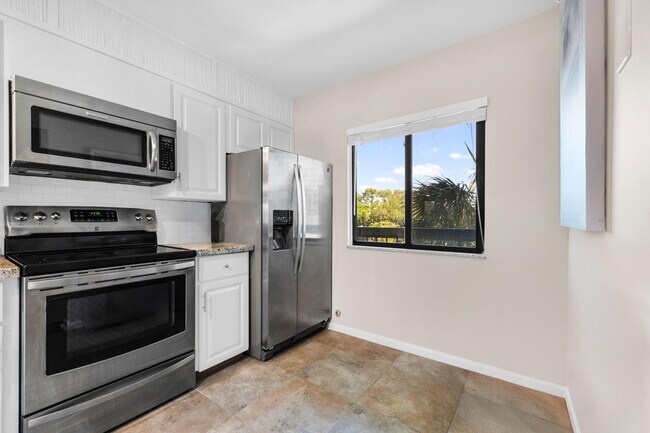 Foto del edificio - 1501 Marina Isle Way