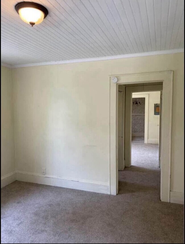 Foto del edificio - 221 Scott Ave