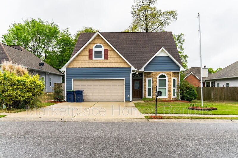 Primary Photo - 2104 Amberley Woods Terrace