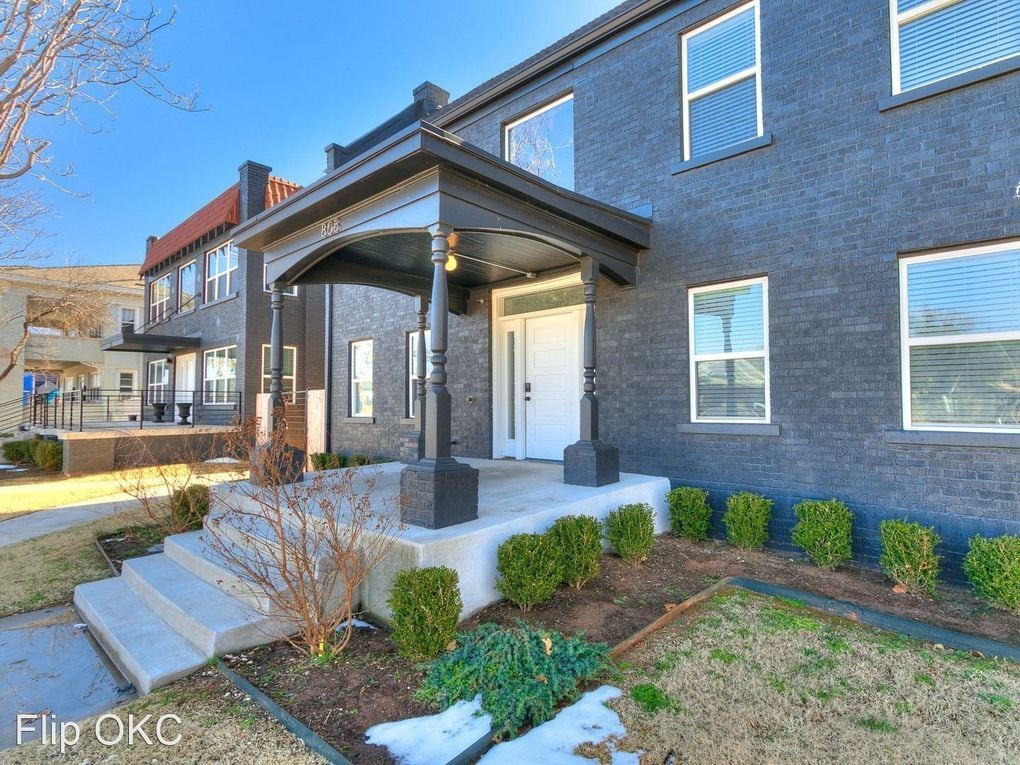 Foto principal - 808 NW 23rd St