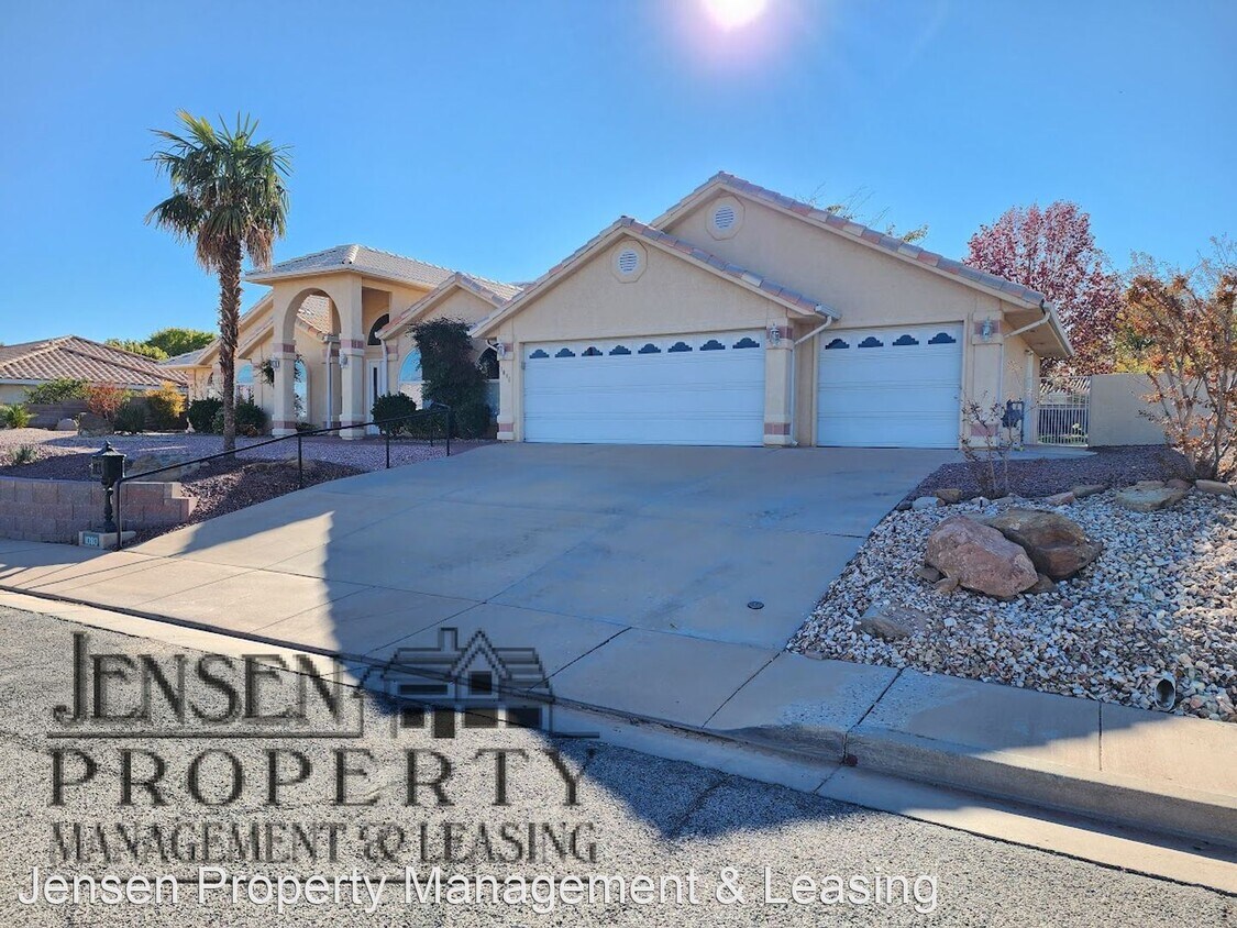 3 br, 2.5 bath House 1080 Lizzie Lane House for Rent in St. UT