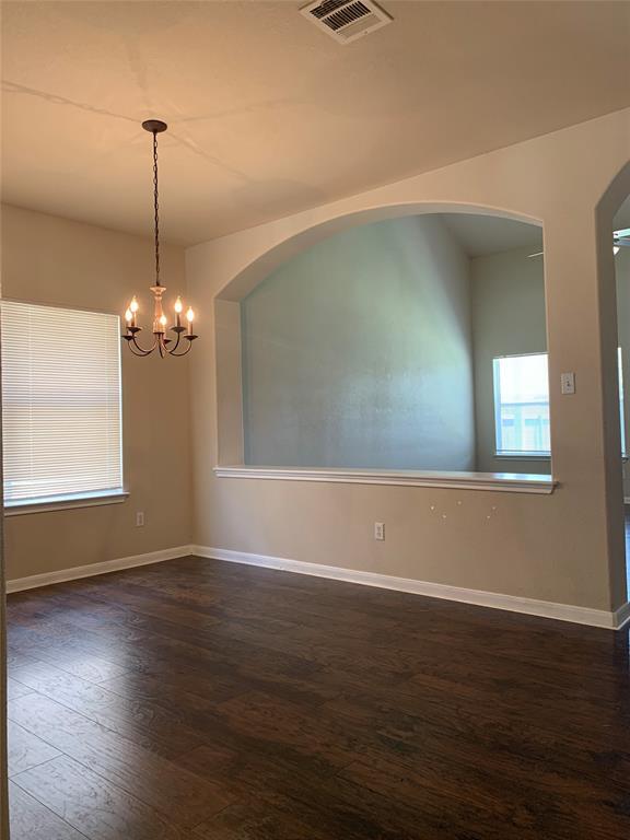 Building Photo - 18525 Blue Pond Dr