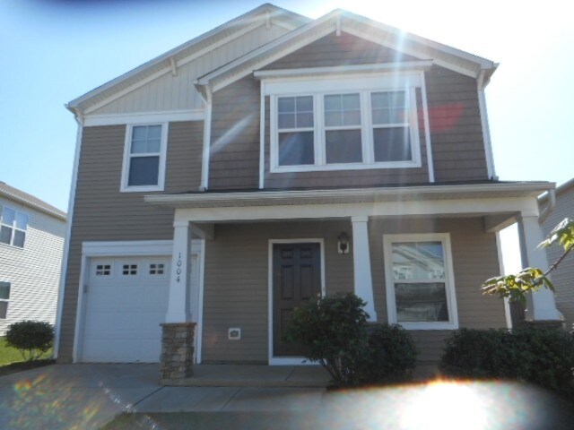 Primary Photo - 1004 Collington Dr