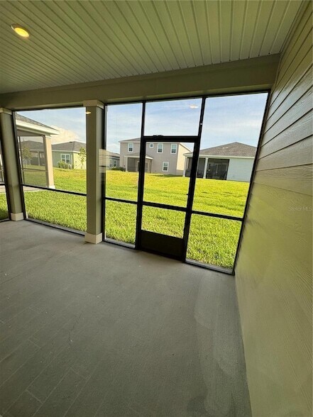 Building Photo - 6684 SW 89th Loop