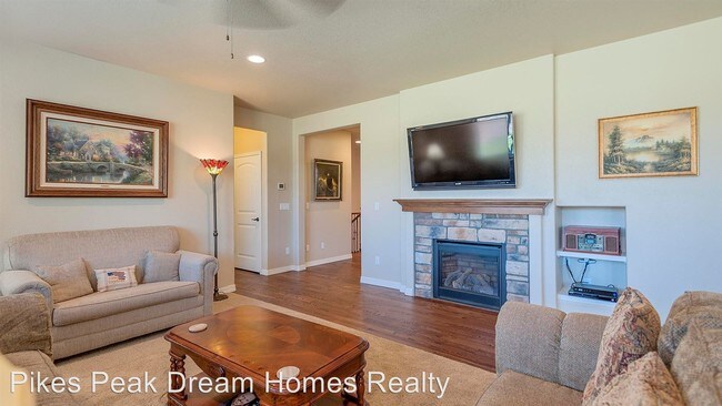 Foto del edificio - 4 br, 4.5 bath House - 1916 Villa Creek Drive