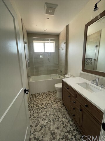 Building Photo - 407 Maple Ave