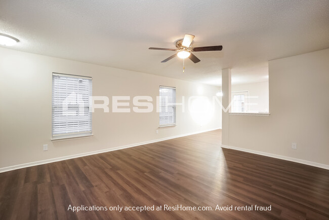Building Photo - HOME FOR RENT!!