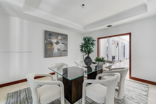 Building Photo - 184 Paloma Dr